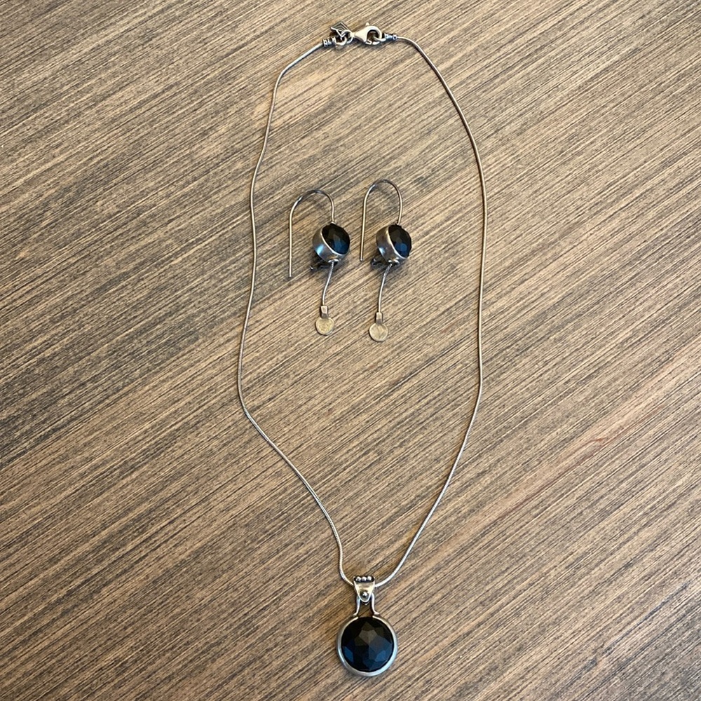 Silpada Sterling Silver Necklace with Black onyx Pendant & Matching earrings
